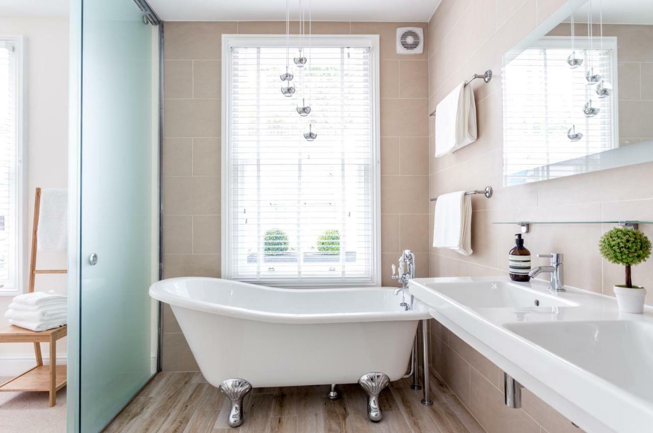 Logan Mews By Lime Street Apartment London Luaran gambar